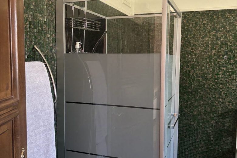 SDB – Chambre Romance – Les Genebruyères – Aubigny