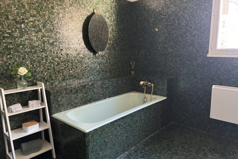 SDB 2 – Chambre Romance – Les Genebruyères – Aubigny