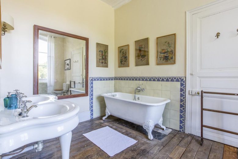 crop_9999_1000_Chateau-Seiguier-Loire-Valley-France-Olivers-Travel-21