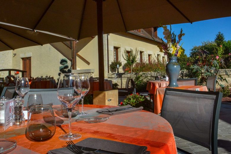 restaurant-chaumiere-terrasse-5bbb289914036