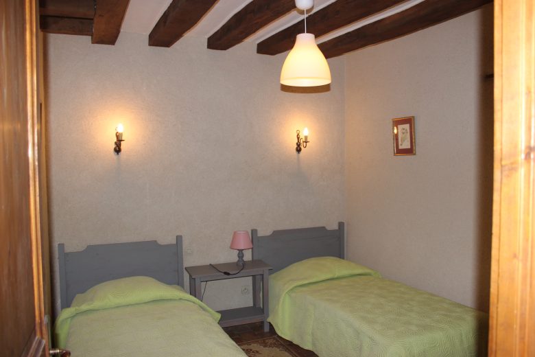 Chambre (4) – Grange des Merciers – Ennordres