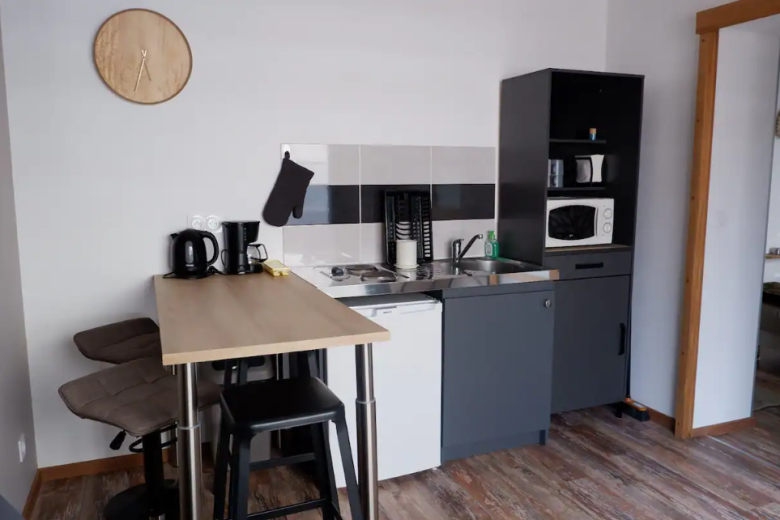 Cuisine 2 – A l’étoile du soir – Nançay