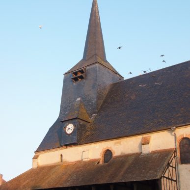 Eglise Saint-Barthélemy et son caquetoire