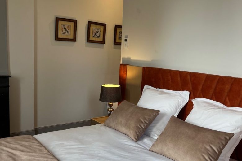 Suite Moyenne catégorie – Préfonds Events – Demeure de Charme