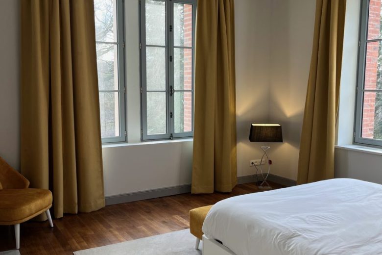 Suite Moyenne catégorie 2 – Préfonds Events – Demeure de Charme