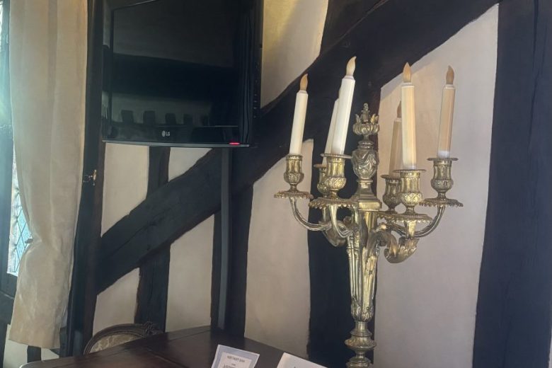 Chambre à la lanterne – Maison Saint-Jean – Aubigny-sur-Nère