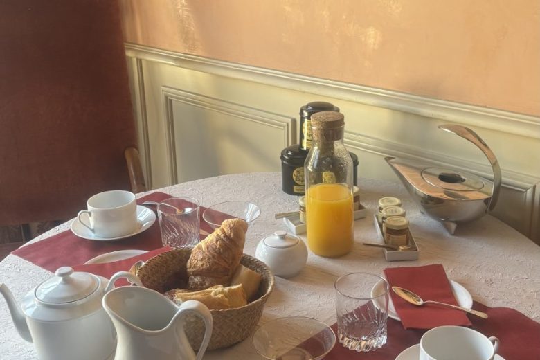 Petit-déjeuner – Maison St-Jean – Aubigny-sur-Nère