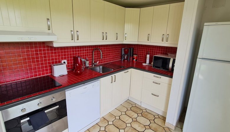 La Vieille Ferme – Argent-sur- Sauldre – Cuisine-2