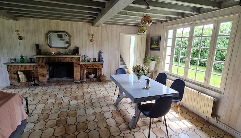 La Vieille Ferme – Argent-sur- Sauldre – Piece-de-vie-1