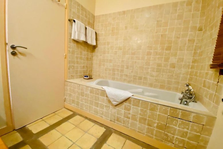 Salle de bain 5 – L’Antolipe – Nançay