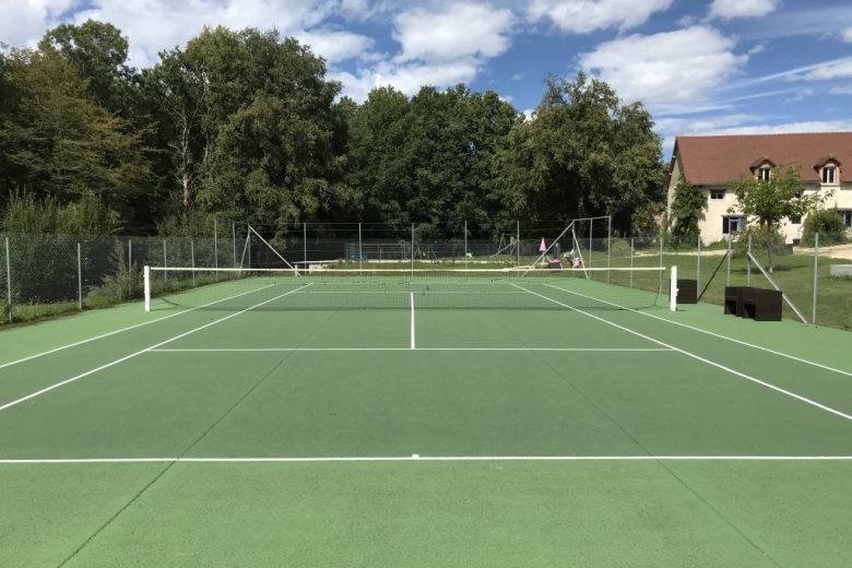 Terrain de Tennis – Le Parc – Mery-ès-Bois