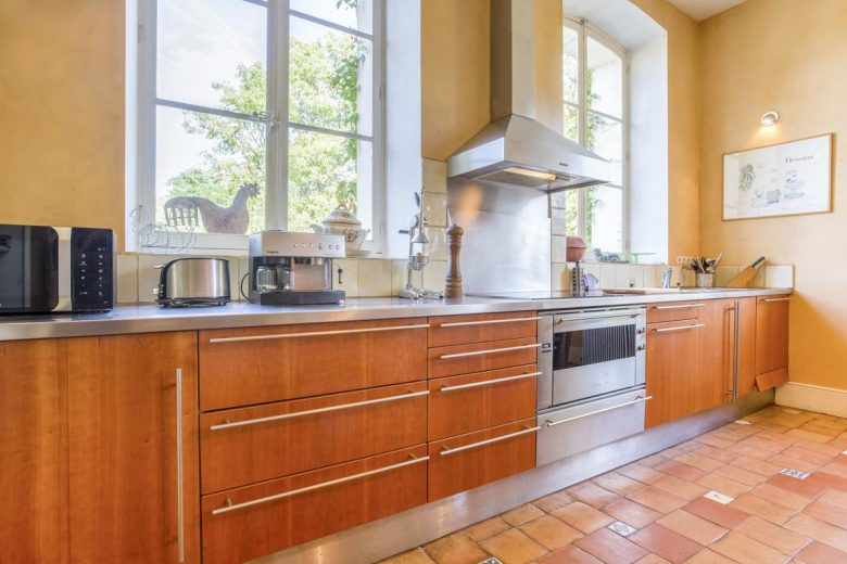 crop_9999_1000_Chateau-Seiguier-Loire-Valley-France-Olivers-Travel-12