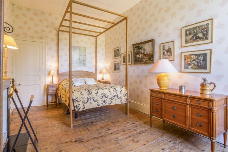 crop_9999_1000_Chateau-Seiguier-Loire-Valley-France-Olivers-Travel-22